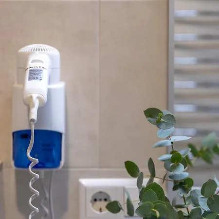 Orange Апартаменты *