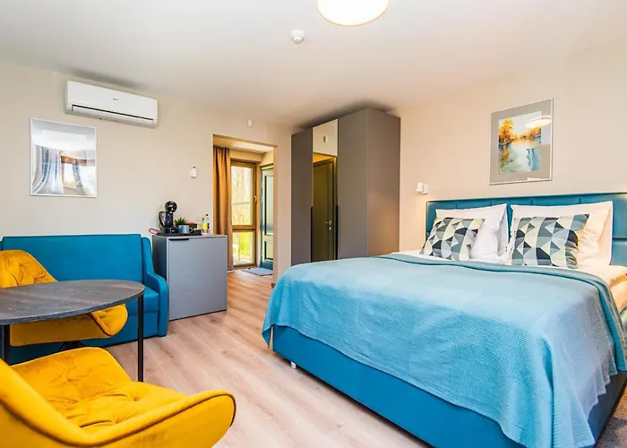 Orange Daire Palanga