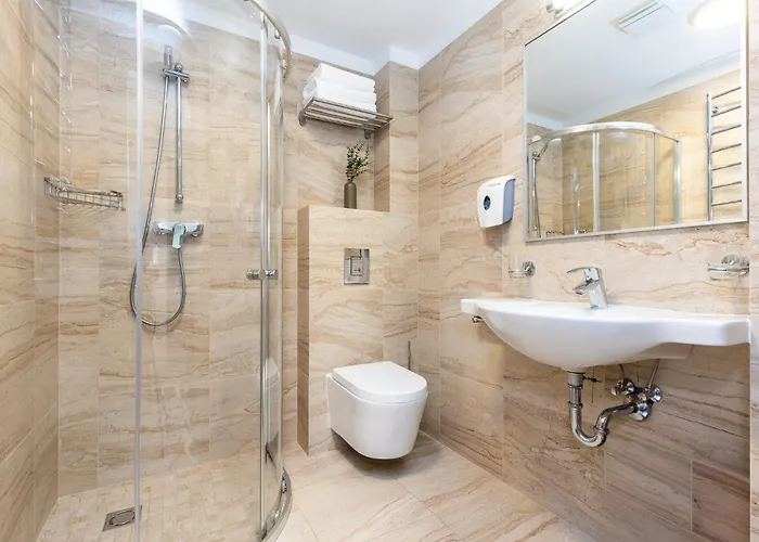 Orange Daire Palanga